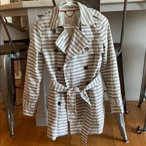 Banana Republic Rain Jacket - Petite XXS